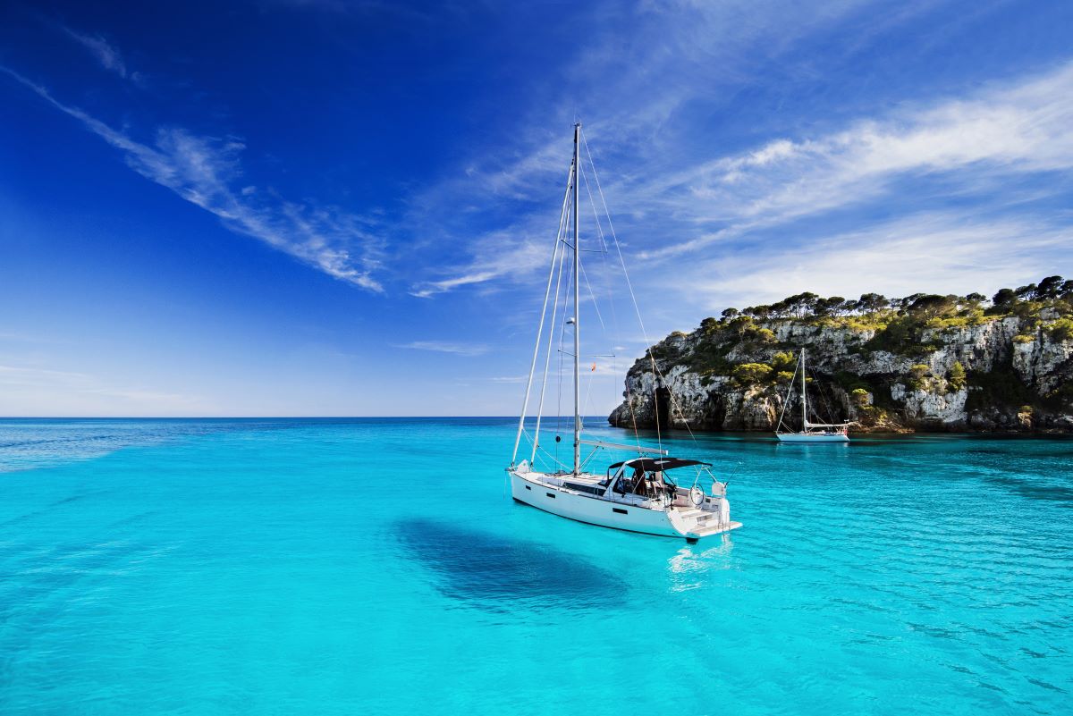 5 Tips For Booking A Yacht Holiday.