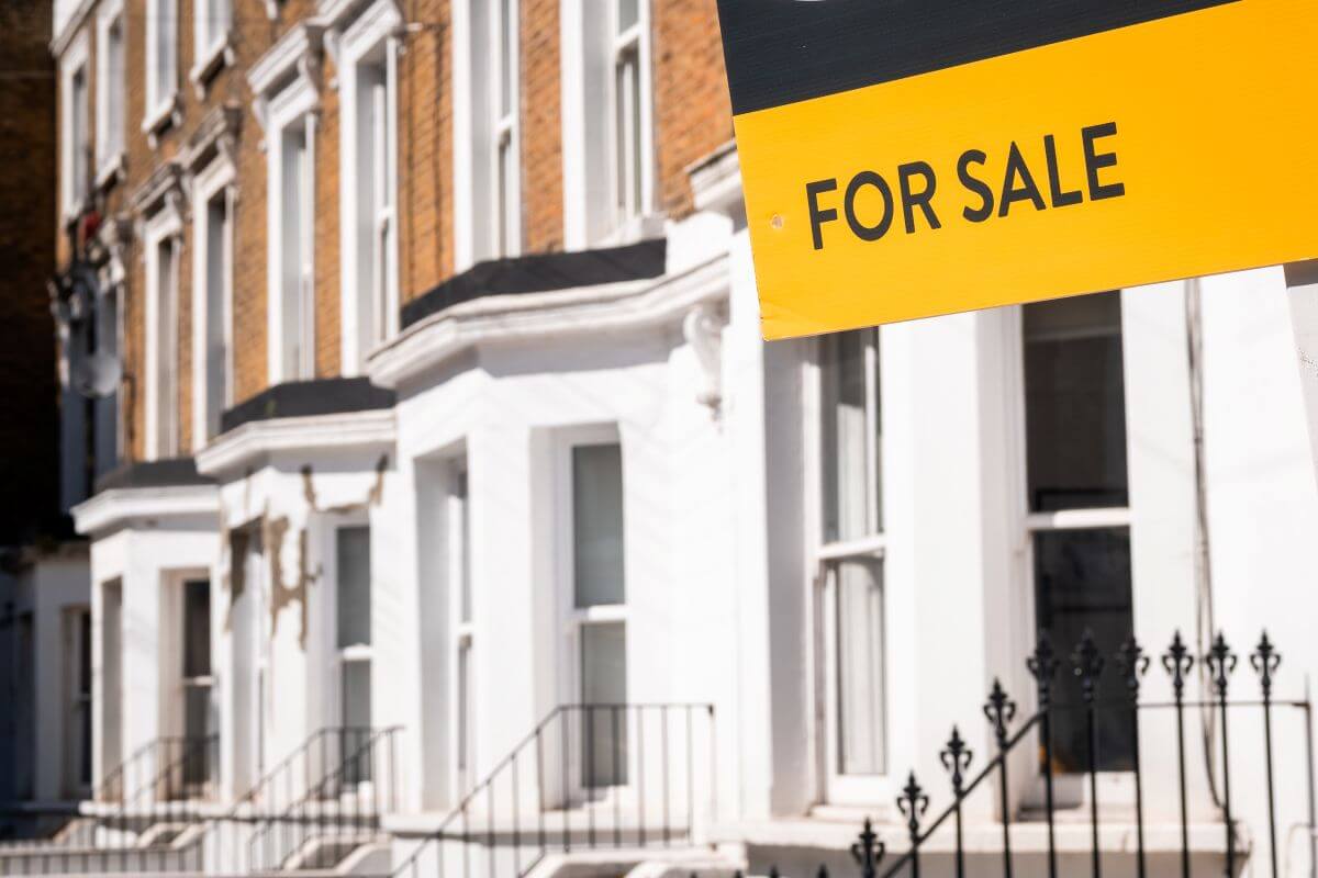 How to Get on the London Property Ladder: 5 Easy Steps