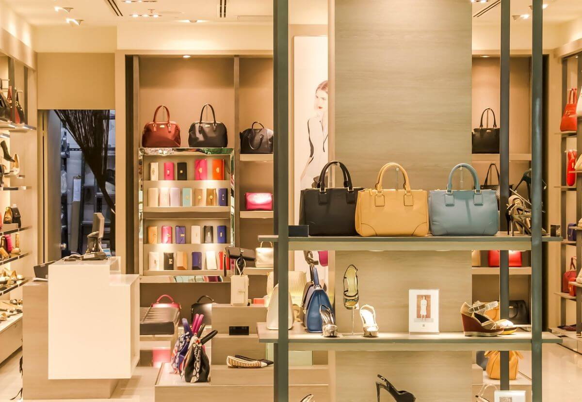 Sound and Ambience: How a Tailored In-Store Radio Transforms Retail Spaces